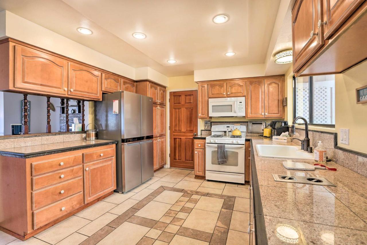 Retro House With Deck And Arroyo Grande View Villa Luaran gambar