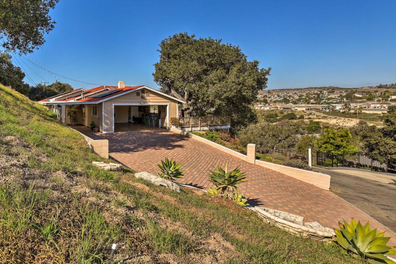 Retro House With Deck And Arroyo Grande View Villa Luaran gambar